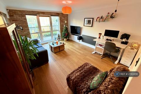 undefined, Coalstore Court, London, E1