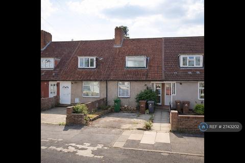 undefined, Becontree Avenue, Dagenham, RM8