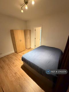 1 bedroom in a house share to rent, Coniston Road, London, N17