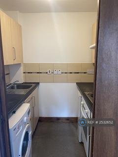 1 bedroom flat to rent, Dumfries Street, Luton, LU1