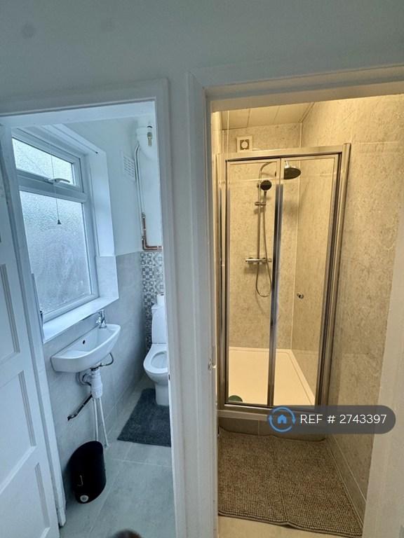 Bathroom 2