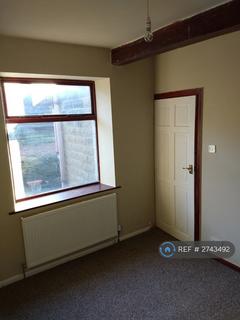 3 bedroom terraced house to rent, Manchester Road, Huddersfield, HD4