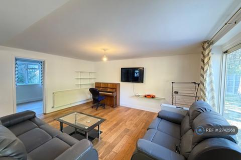 undefined, Coronation Road, Ascot, SL5