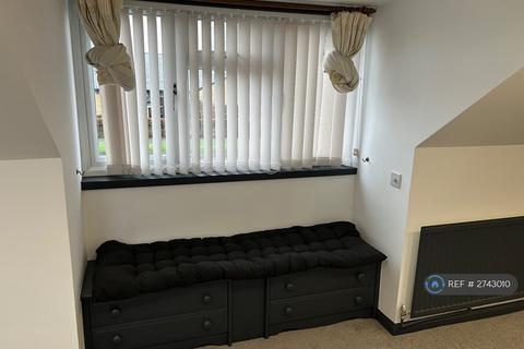 undefined, Leagrave High Street, Luton, LU4