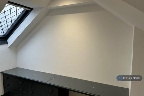 undefined, Leagrave High Street, Luton, LU4