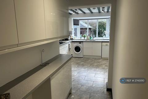 undefined, Leagrave High Street, Luton, LU4