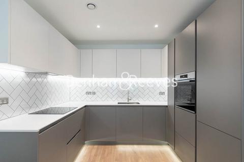 undefined, Greenleaf Walk, Southall UB1