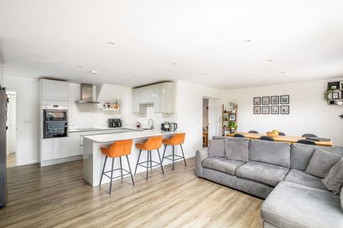 4 bedroom semi-detached house for sale, Normans Close, Letchworth Garden City SG6