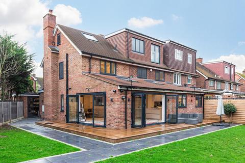 undefined, Isleworth TW7