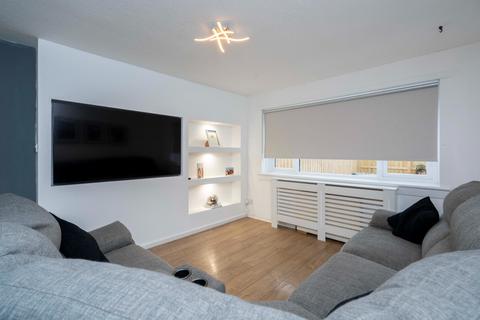 3 bedroom terraced house for sale, McCallum Court, Armadale