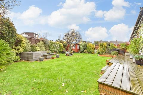 undefined, Stephen Avenue, Hornchurch RM13