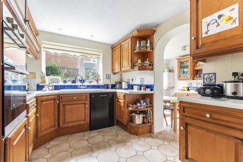 4 bedroom detached house for sale, Usk Place, Parc gwernfadog, Morriston, Swansea