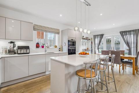 4 bedroom detached house for sale, Sawdy Drive, Aston Clinton
