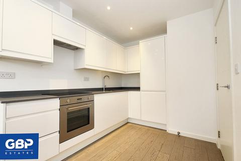 1 bedroom apartment to rent, Hubert Road, Brentwood, CM14