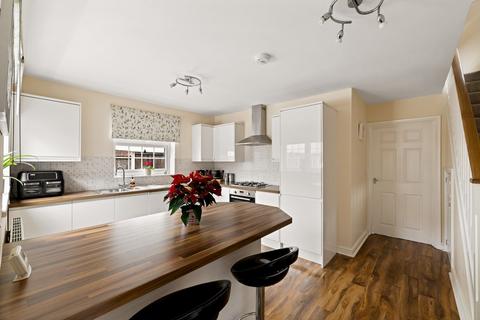 3 bedroom detached house for sale, Canterbury Road, Lydden, Dover, CT15
