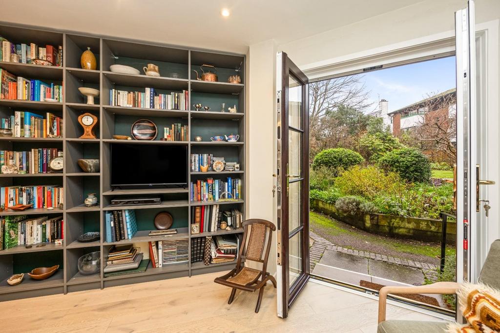 Cagefoot Lane Raynor Court Flat 6-004.JPG