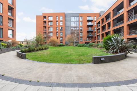 2 bedroom flat for sale, Cranfield Walk, London, SE3