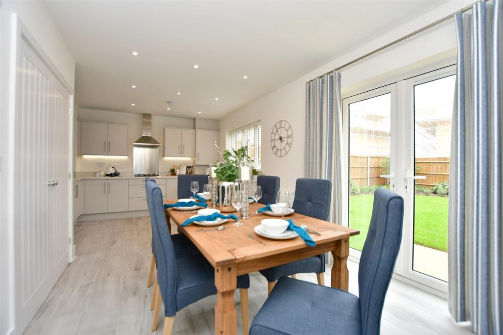 Kitchen/Diner Example