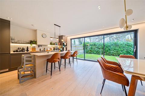 4 bedroom detached house for sale, Foxmore Place, Sydenham, London, SE26