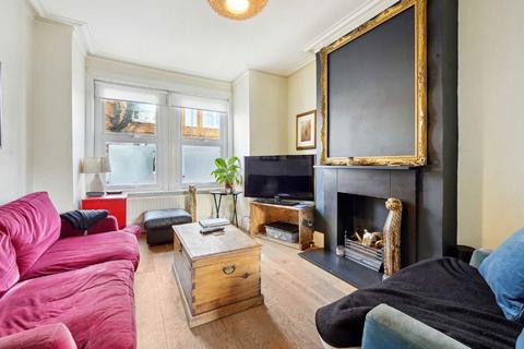 4 bedroom house to rent, Greyswood Street, London SW16