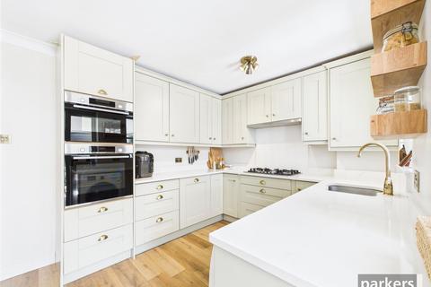 undefined, Orchard Grove, Reading RG4