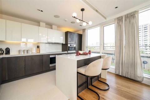 undefined, Kew Bridge Road, Brentford TW8