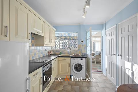 3 bedroom bungalow for sale, Gilwell Park Close, Prettygate, Colchester, Essex, CO3