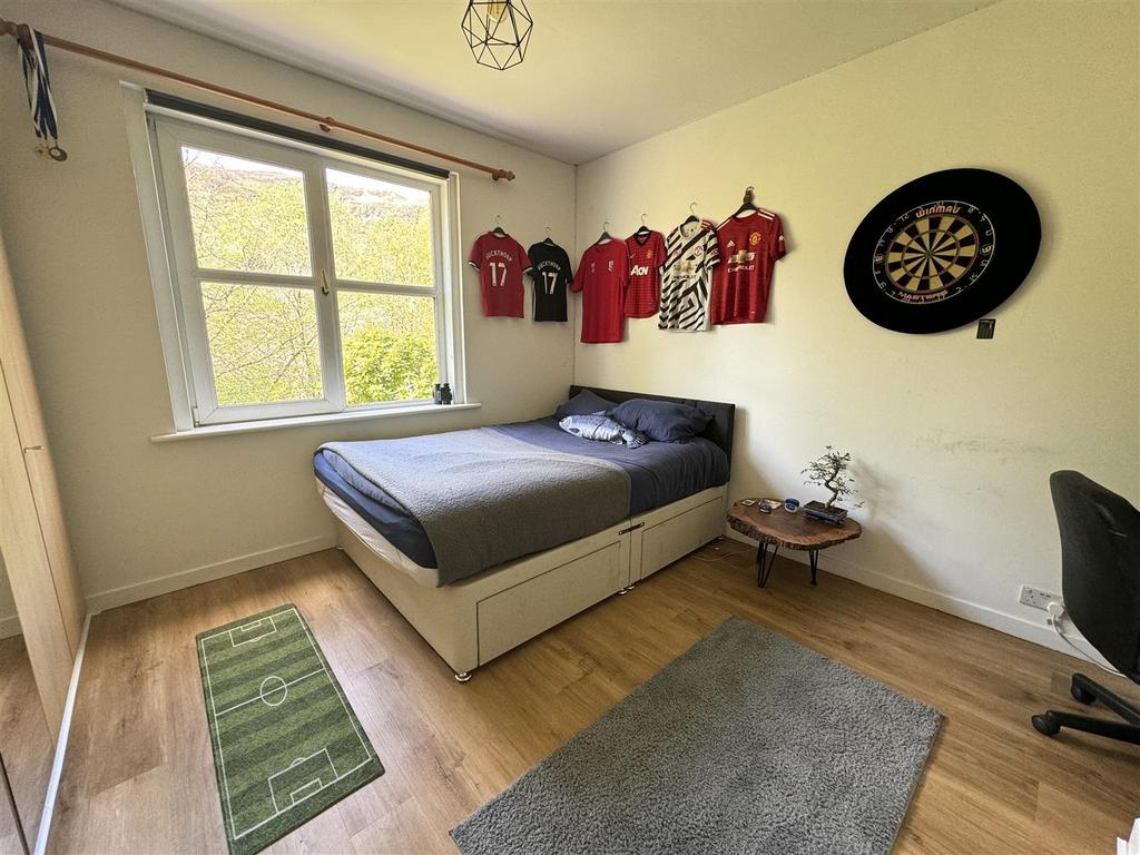 Bedroom 2.jpg