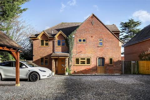 4 bedroom detached house for sale, Rownhams Lane, Rownhams, Southampton, Hampshire, SO16