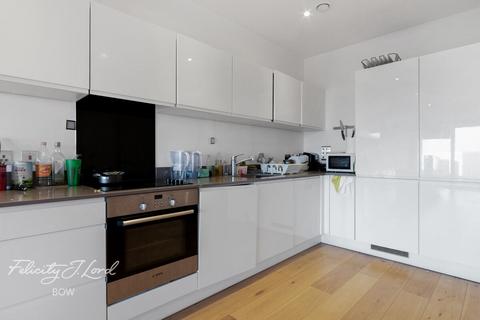 2 bedroom apartment for sale, Navigation Road, London