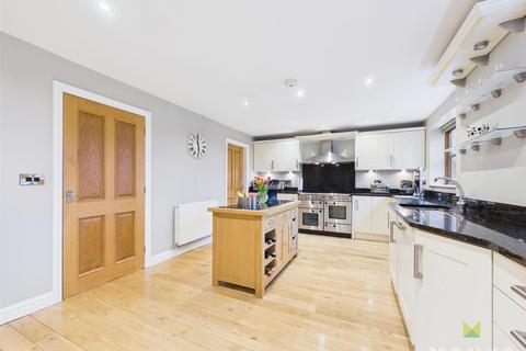 4 bedroom detached house for sale, Loppington.