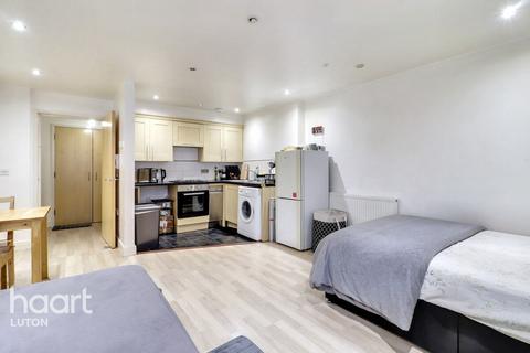 1 bedroom flat for sale, John Street, Luton