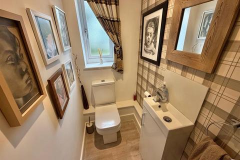 3 bedroom detached house for sale, Chapel Drive, Wythall, Birmingham