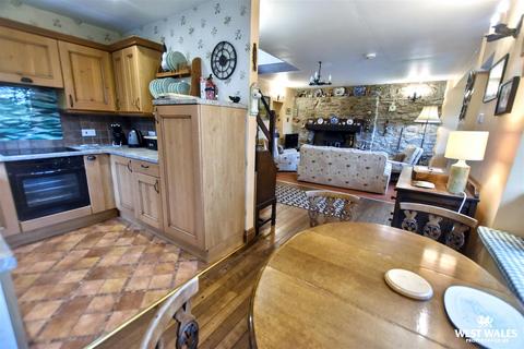 2 bedroom semi-detached house for sale, Solva, Haverfordwest