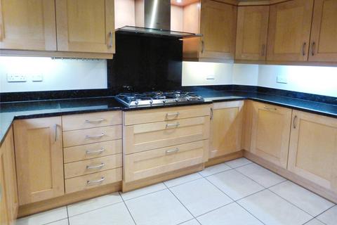 4 bedroom detached house for sale, Lucerne Gardens, Hedge End, Southampton