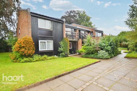 1 bedroom maisonette to rent, Pine Close, Norwich