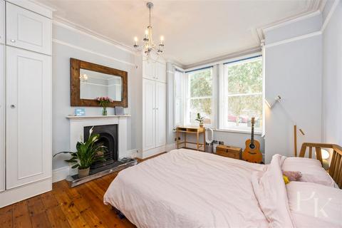 2 bedroom flat for sale, Cissbury Road, Hove BN3
