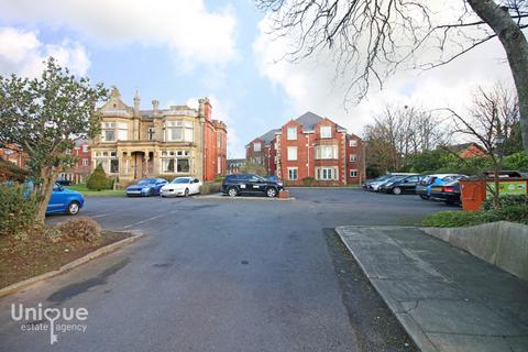 2 bedroom apartment for sale, The Elms,  Blackpool, FY3