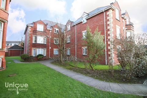 2 bedroom apartment for sale, The Elms,  Blackpool, FY3