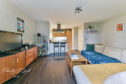 Houlton Place, London