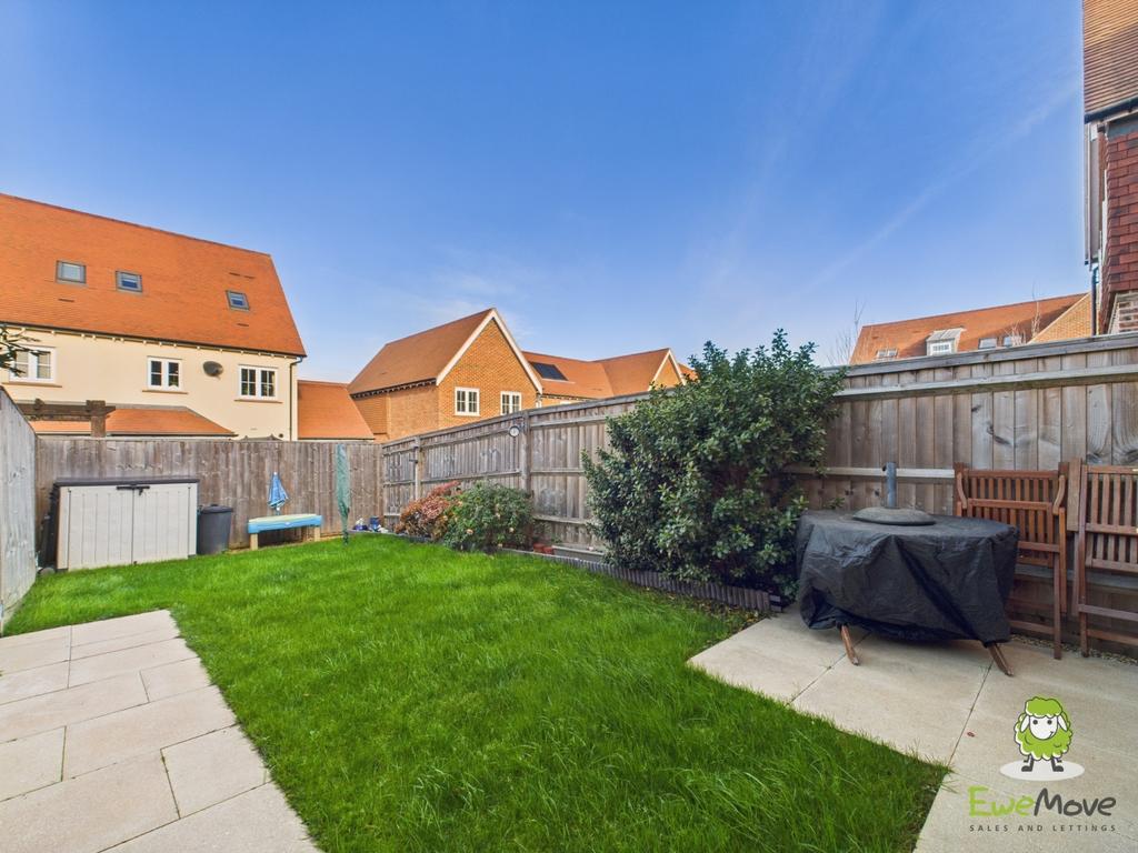 Ewe Move Estate Agents Basingstoke - Gable Rise -Ga