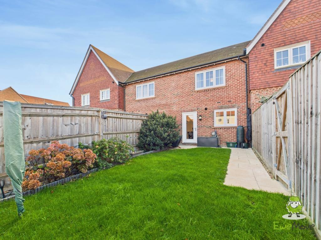 Ewe Move Estate Agents Basingstoke - Gable Rise -Ga
