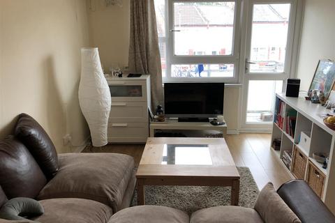 1 bedroom apartment to rent, Bell Court, Bell Lane, Hendon, LONDON, NW4