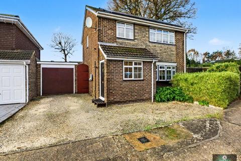 undefined, St. Catherines Road, Pound Hill RH10