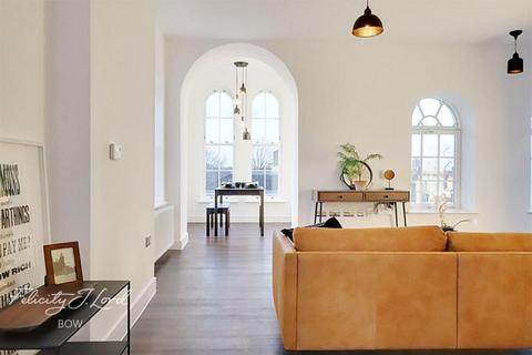 1 bedroom apartment for sale, St Clements Avenue, London, E3