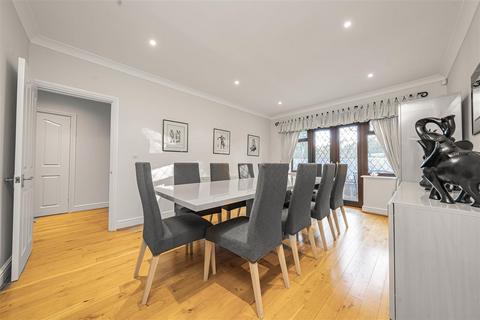 5 bedroom detached house for sale, Hampstead Close, Bricket Wood, St. Albans