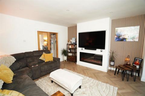 3 bedroom townhouse for sale, Nelson Street, Horwich, Bolton