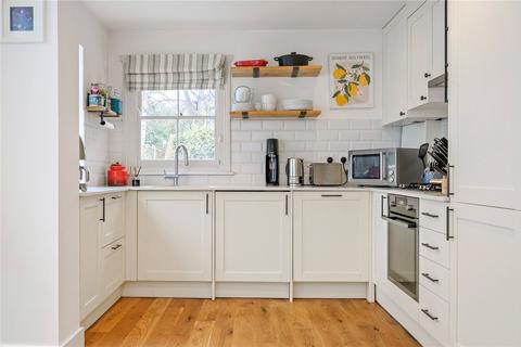2 bedroom apartment for sale, St Thomas's Road, London, N4