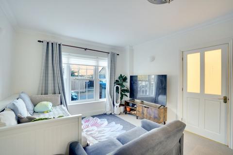 4 bedroom semi-detached house for sale, Downing Court, Cambridge CB25