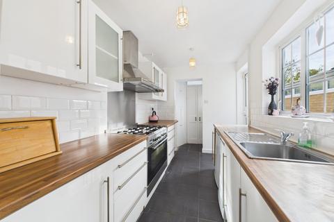 3 bedroom end of terrace house for sale, Sidcup, Kent DA15